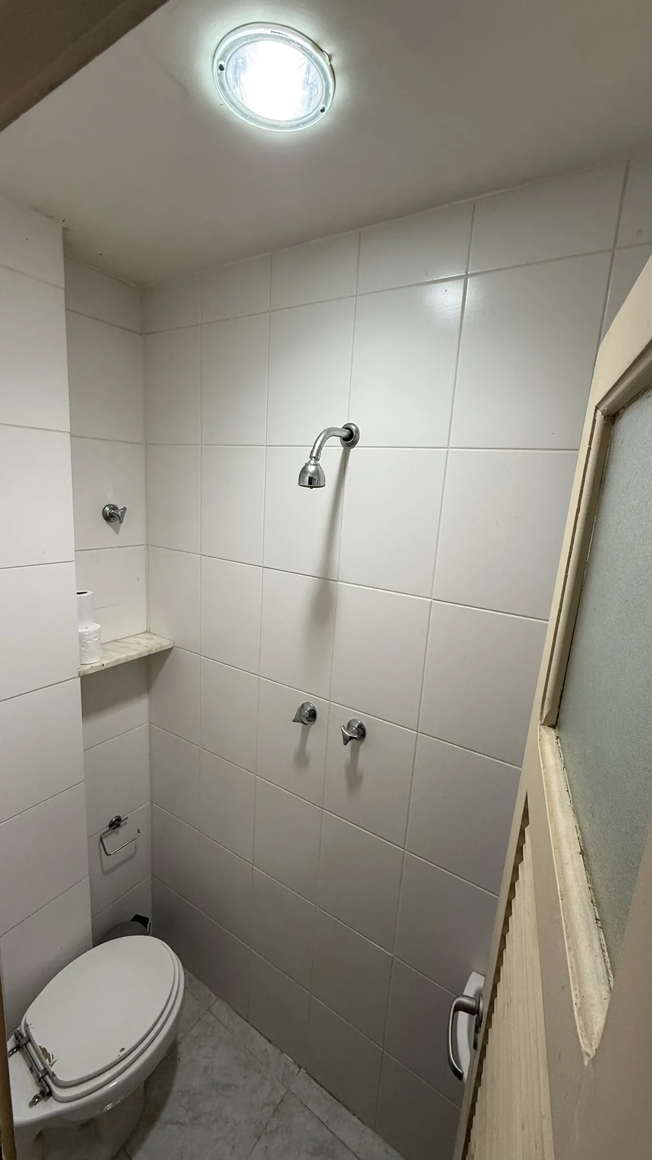 Banheiro de Serviço